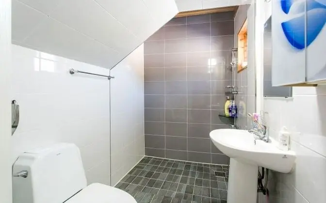 Oda (No 101 (two rooms))