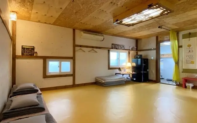 Oda (Family room)