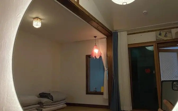 Oda (Friends Room)