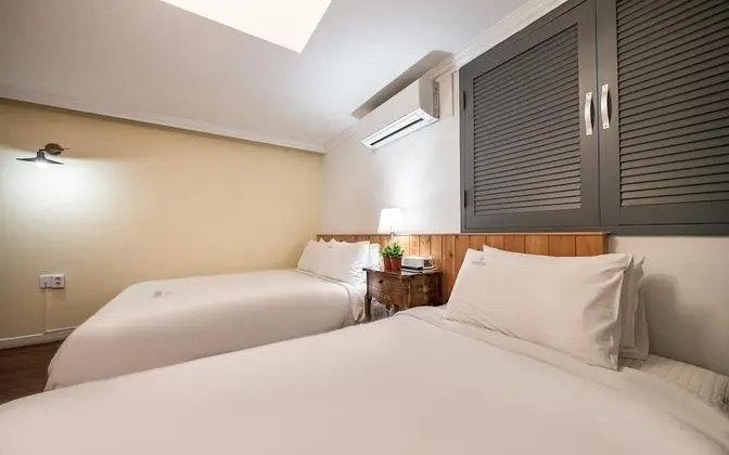 Oda (Deluxe boutique twin -2PC (Netflix av)