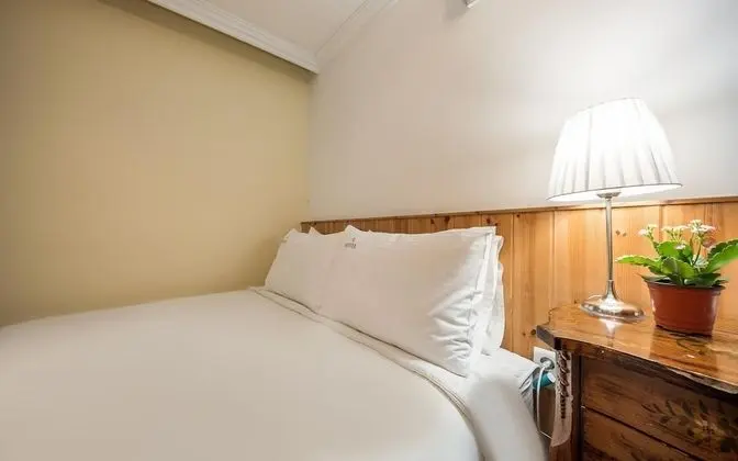 Oda (Deluxe boutique twin -2PC (Netflix av)