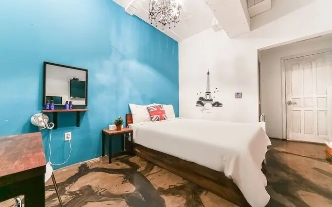 Oda (No-hard standard (Netflix available) )