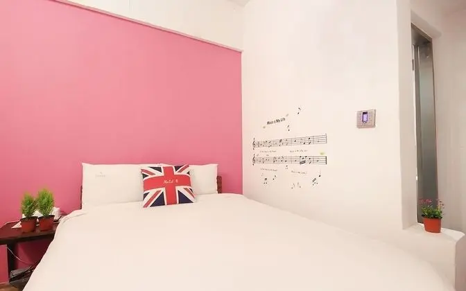 Oda (No-hard standard (Netflix available) )