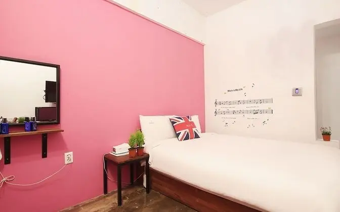 Oda (No-hard standard (Netflix available) )