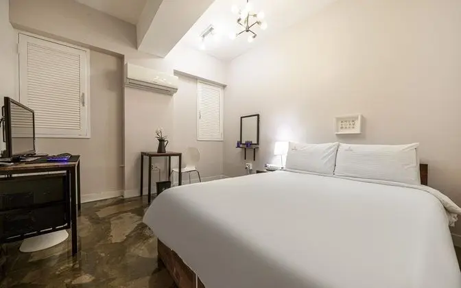 Oda (No-hard standard (Netflix available) )