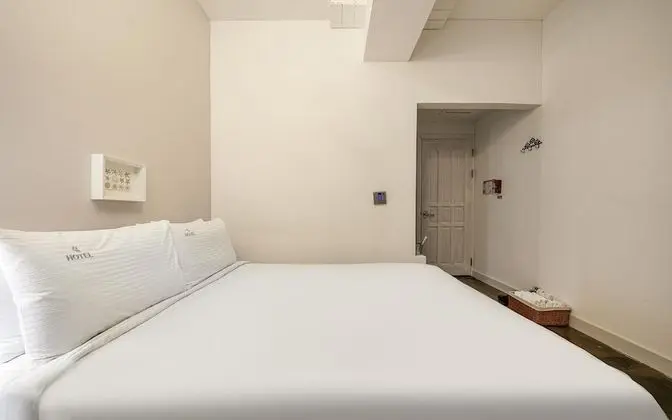 Oda (No-hard standard (Netflix available) )