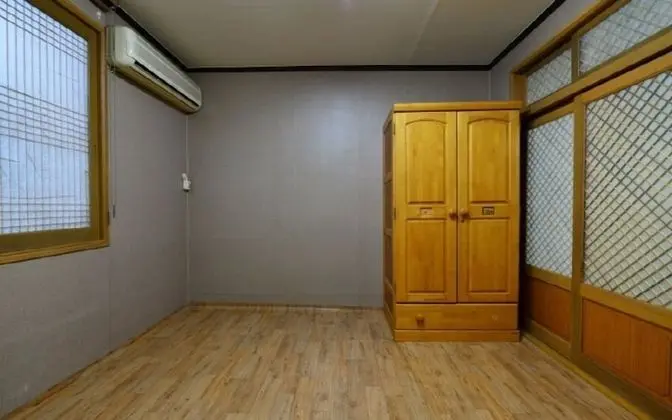 Oda (Main building) private room)