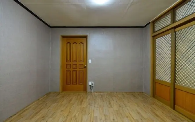 Oda (Main building) private room)