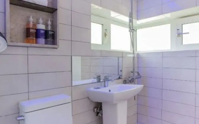 Oda (Twin Star-Two Beds and One Two Beds I)