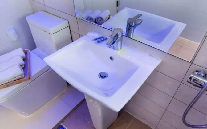 Oda (Twin Star-Two Beds and One Two Beds I)