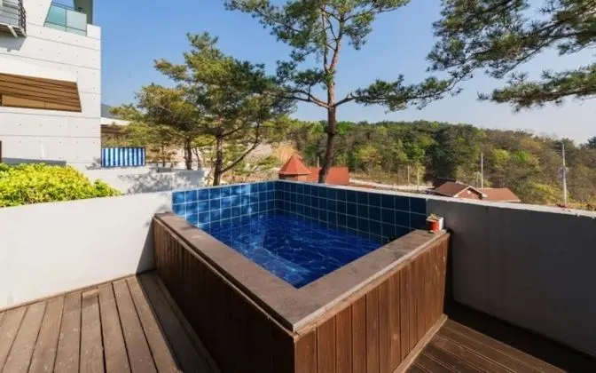 Oda (Twin Star-Two Beds and One Two Beds I)