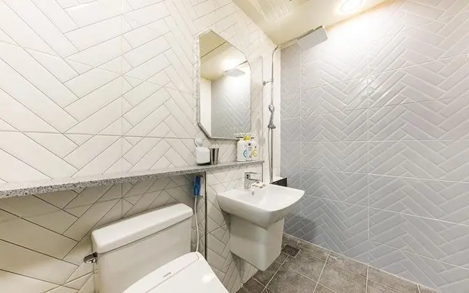 Oda (Standard (Netflix available hard PC b)