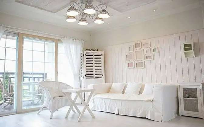 Oda (Vintage white)