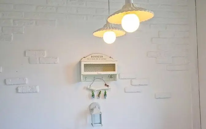 Oda (Vintage white)