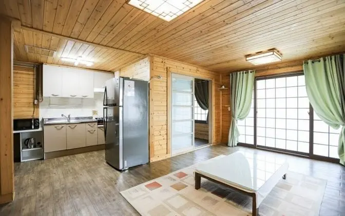 Oda (Pearweed incense (1F living room + be)