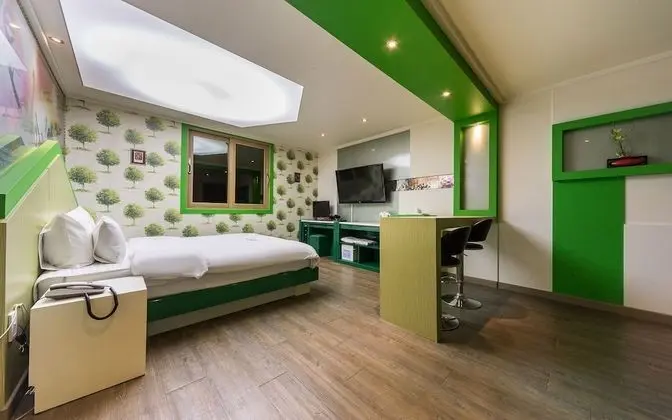 Oda (3F Room / Deluxe (Netflix/Luxury bedd)