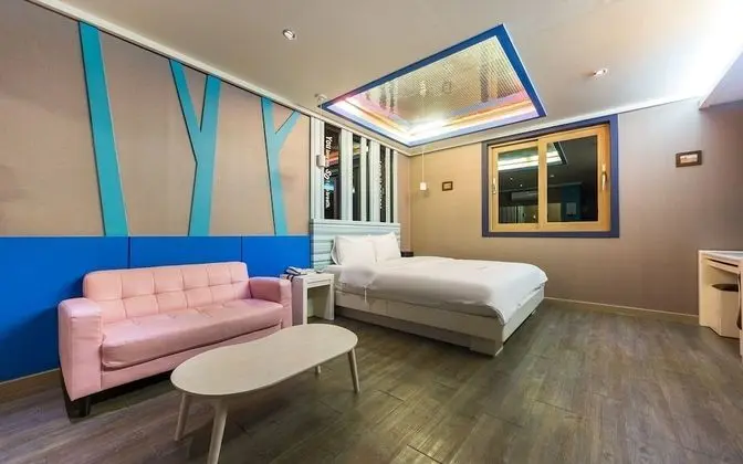 Oda (Untact Room / Drive-In (No Conecutive)