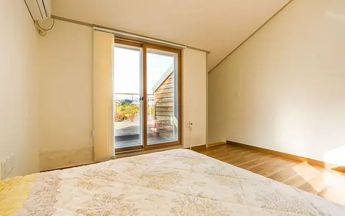 Oda (Healing Room 301 (Duplex Spa))