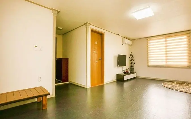 Oda (Twin Room 302 (Duplex))