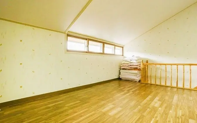 Oda (Twin Room 302 (Duplex))