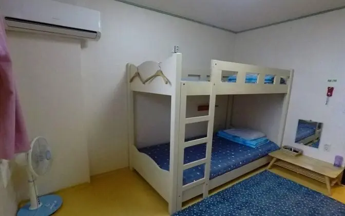 Oda (Double bunk bed)