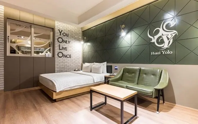 Oda (1st room 1st Week-E vent Room (Netfli)