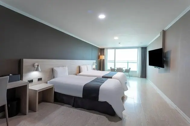 Family Üç Kişilik Oda, Kısmi Deniz Manzarası