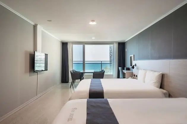 Family Üç Kişilik Oda, Kısmi Deniz Manzarası