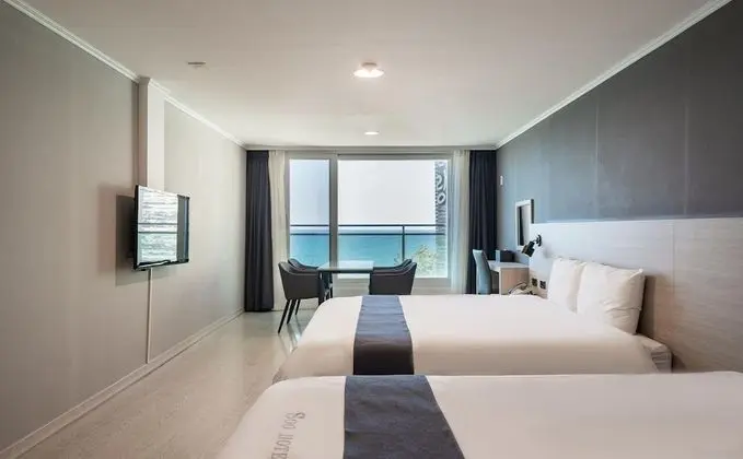 Family Üç Kişilik Oda, Kısmi Deniz Manzarası