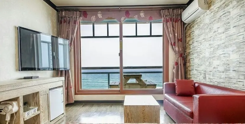 Basic Tek Büyük Yataklı Oda, Okyanus Manzaralı