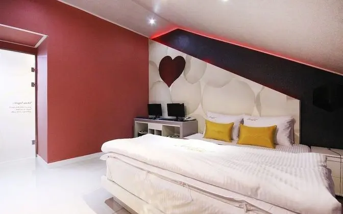 Oda (Special Room MOVIE - Movie Room (Netf)