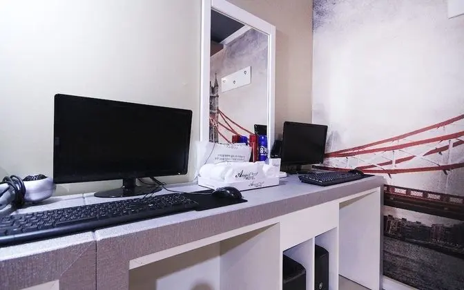 Oda (Special Room MOVIE - Movie Room (Netf)