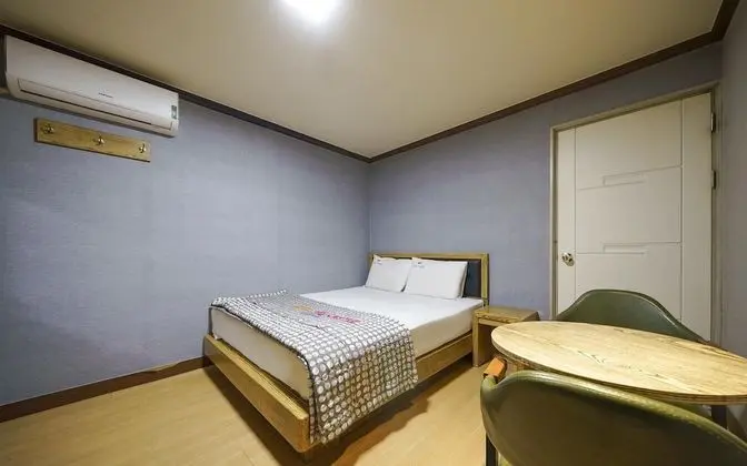 Oda (Standard room (Netflix & Wave viewing)