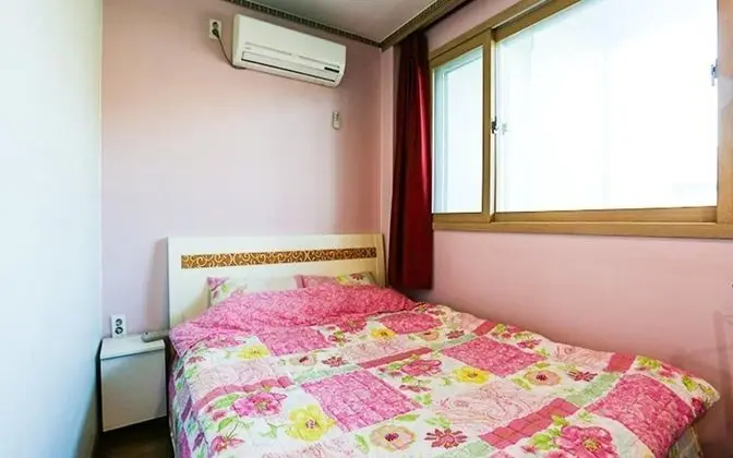 Oda (Special Room 105)