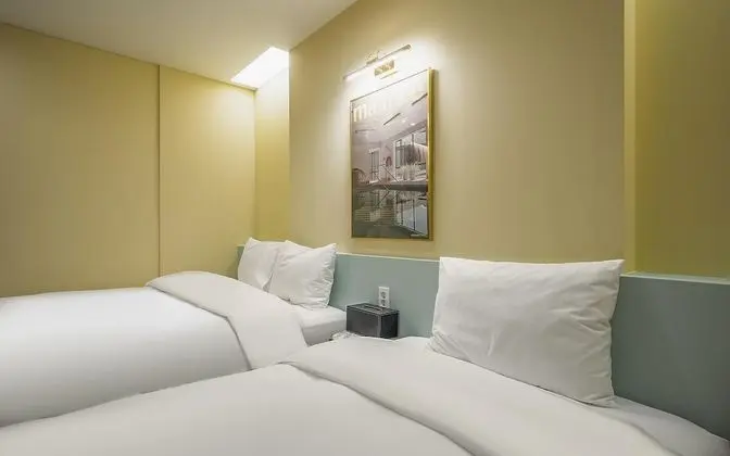 Oda (Deluxe twin (Netflix & Wave viewing a)