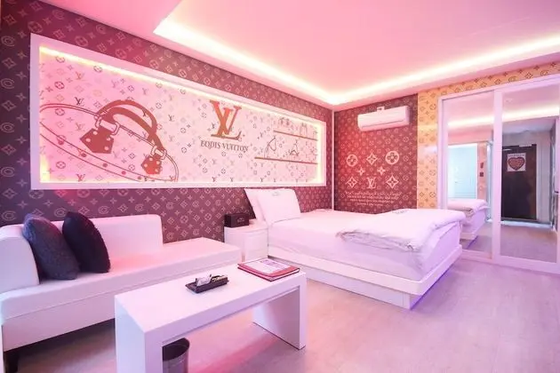Oda (Standard Room)