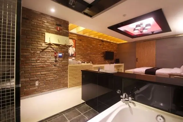 Oda (Special Room)