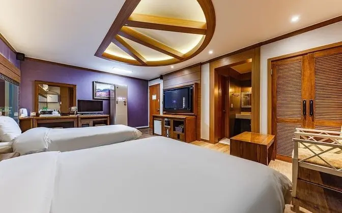 Oda (VIP (32-inch no-hard PC styler availa)