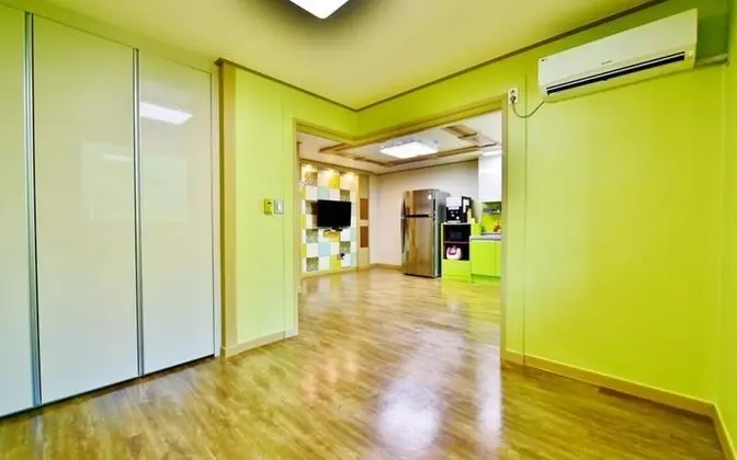 Oda (Room 202-89)