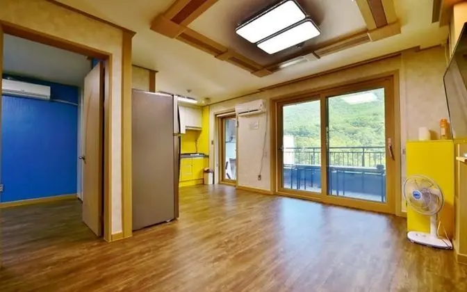 Oda (Room 303-66)