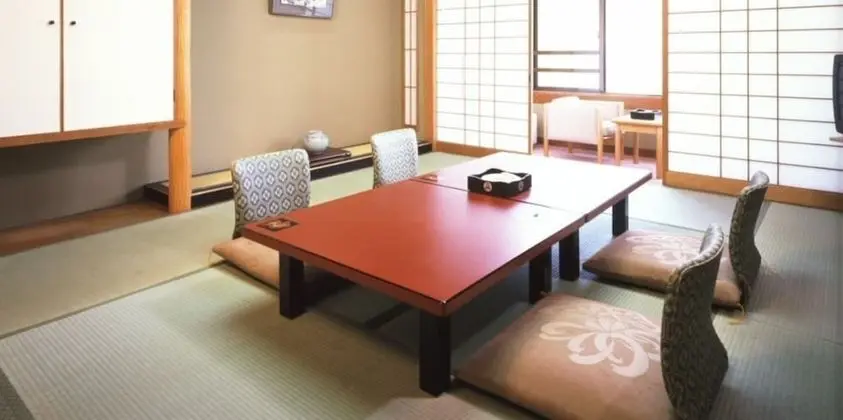 Traditional Oda, Sigara İçilebilir (Japanese Style, 18sqm)