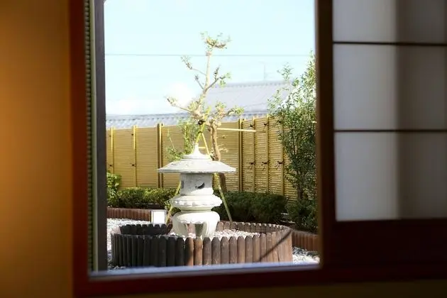 Traditional Oda (Japanese Style, Up to 6 People)