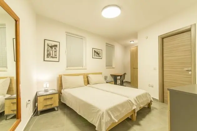 Family Apart Daire, Birden Çok Yatak, 2 Banyolu (Gzira Central Bright & Modern 2 bdr)