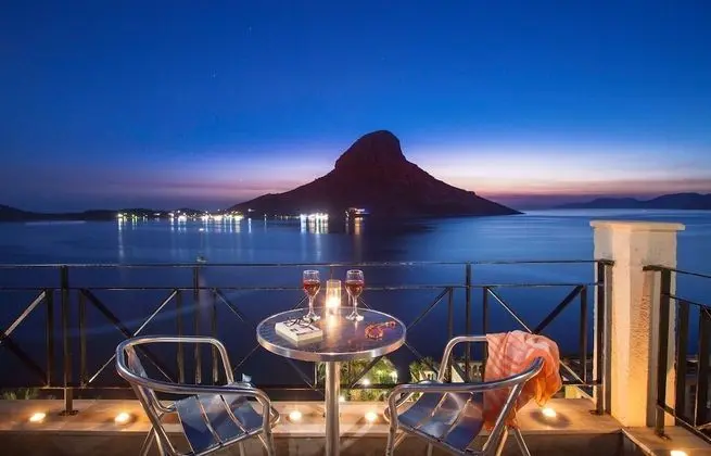 Stüdyo, Deniz Manzaralı