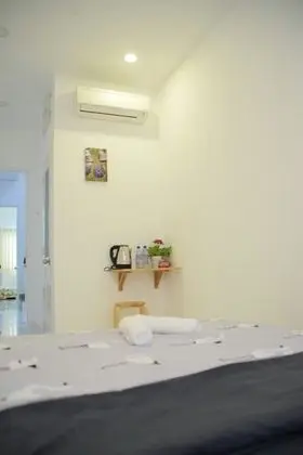 Standard Oda (H Hostel )