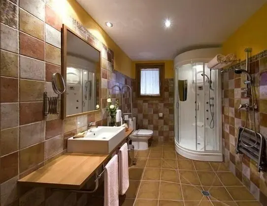 Tek Büyük veya İki Ayrı Yataklı Oda