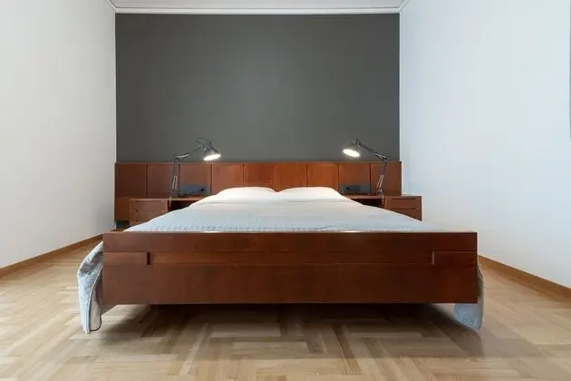 Apart Daire, 2 Yatak Odası (Grey and White, Free Parking)