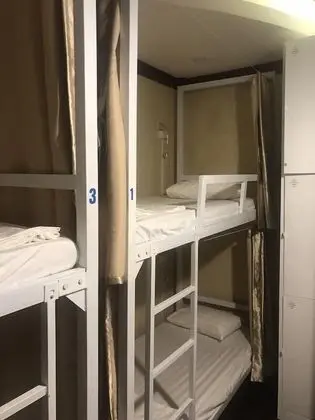 Bed in 6-Bed Female Dorm