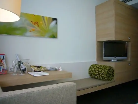 Comfort Tek Büyük veya İki Ayrı Yataklı Oda