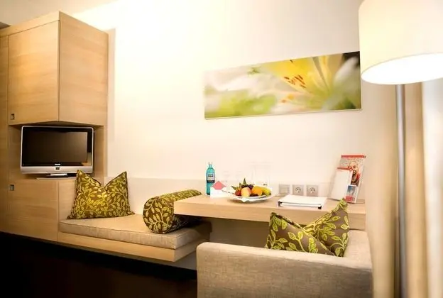 Comfort Tek Büyük veya İki Ayrı Yataklı Oda